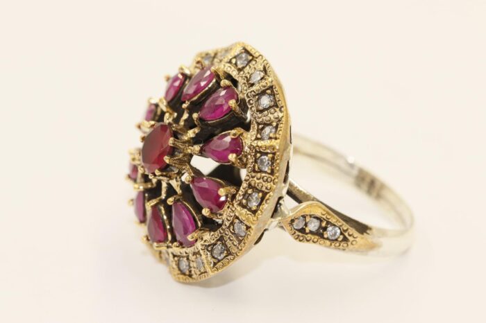 Damen Silberring 925 Vergoldet mit Zirkonia Weiß und Rotem Saphir – Größe 58