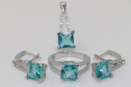 Silber 925, Grüner-Topas-Zirkonia-Stein, Damenringe-Grösse 53, Ohrringe-Länge: 3.5cm, Anhänger-Länge: 2.3cm, ARO19